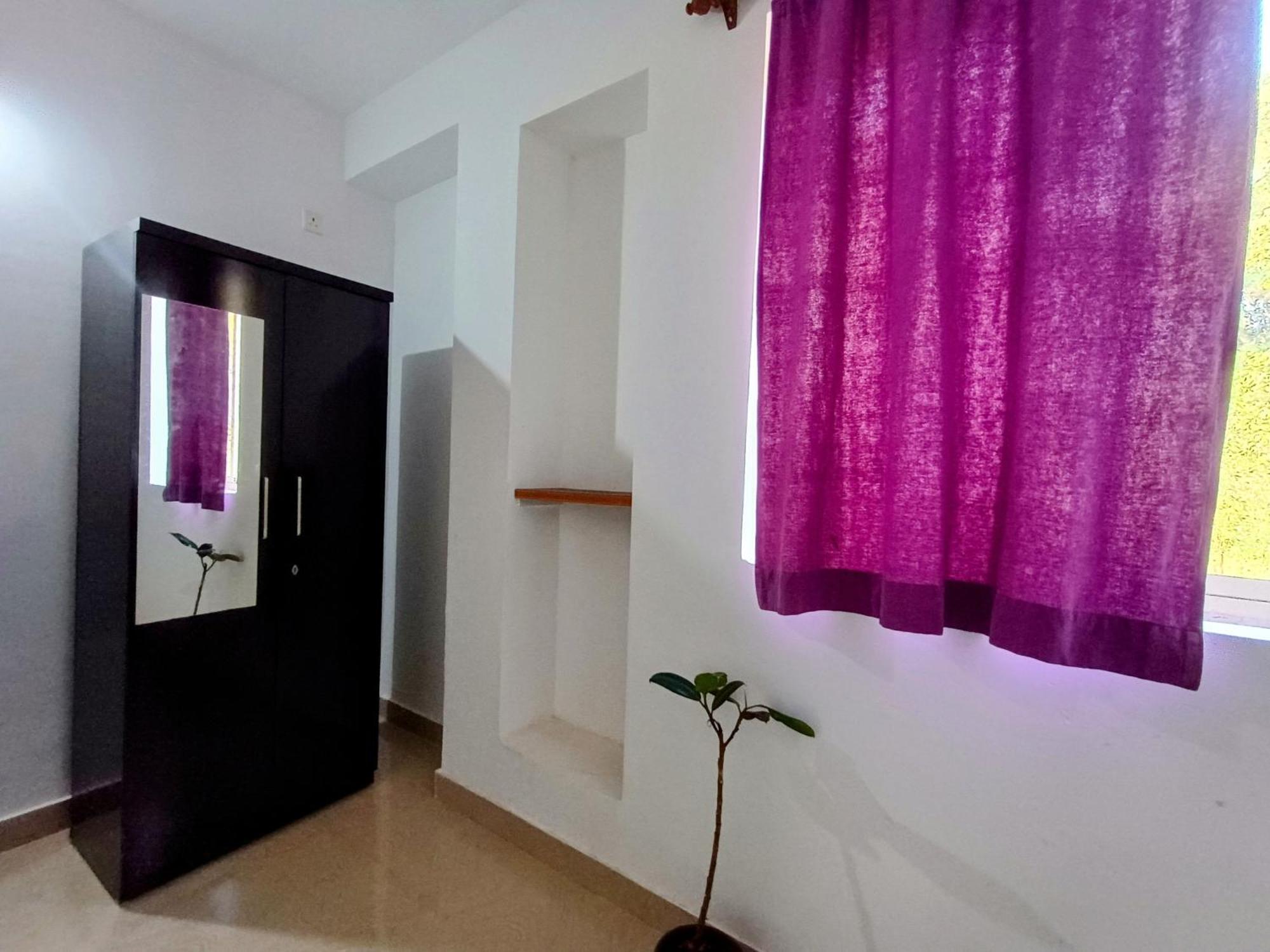 Gs Home On The Bay - Super Sea View Glass Studio Apartment 바가토르 외부 사진